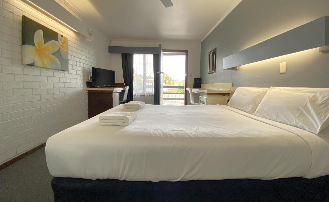 Mahogany Motel Варрнамбул Экстерьер фото